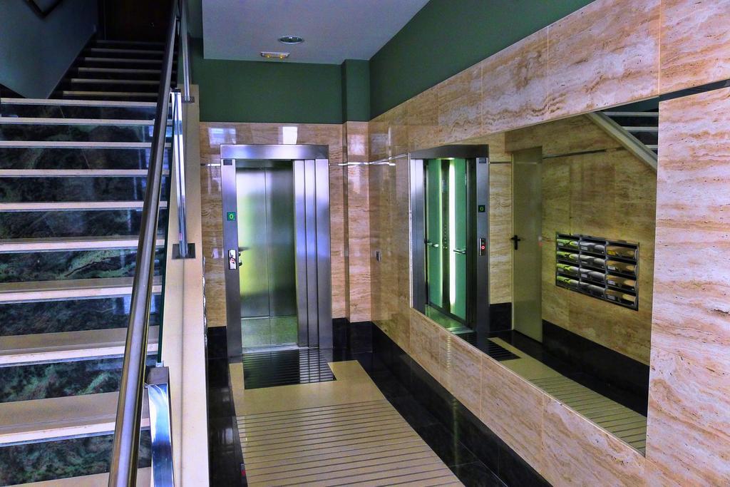 Salamanca Centro Apartamentos Eksteriør bilde